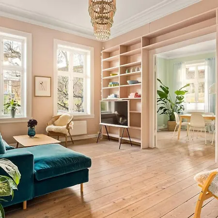 Dinbnb Homes I Historical 1896 Residential Leilighet
