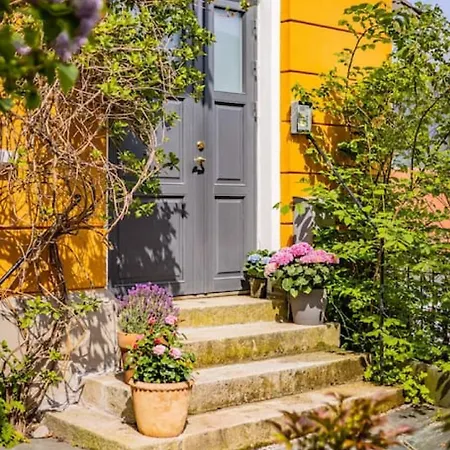Apartman Dinbnb Homes I Historical 1896 Residential *